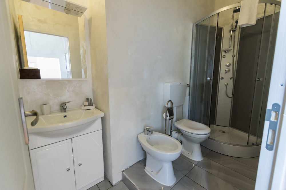 Cavour Guest House Ventimiglia Exterior foto