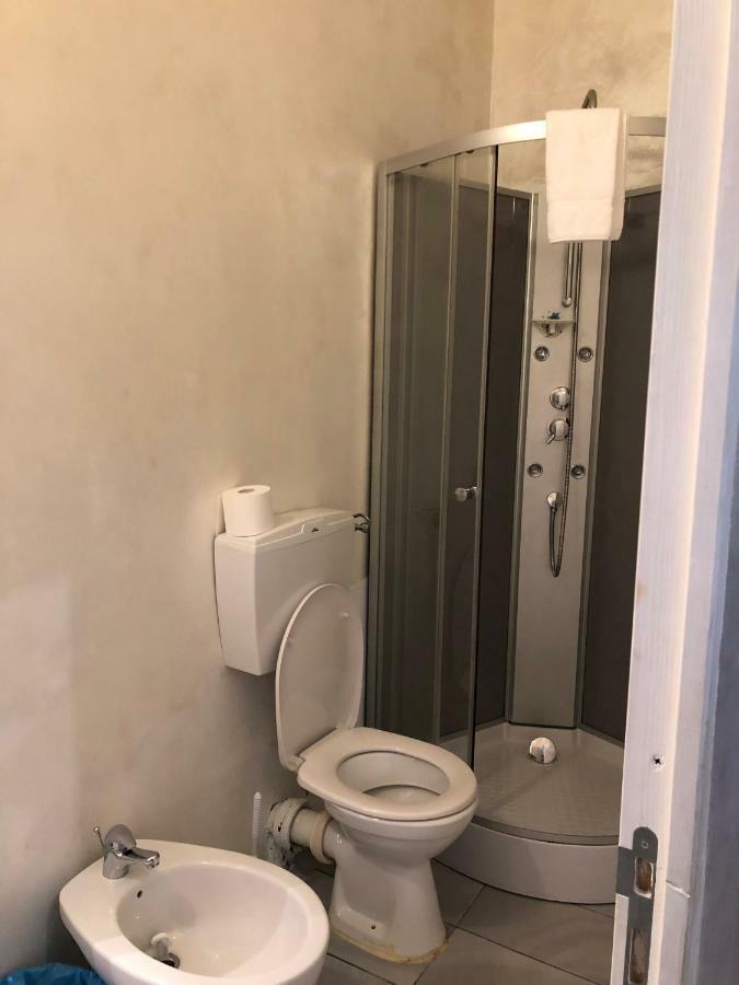 Cavour Guest House Ventimiglia Exterior foto